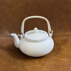 Sweet Expressions Elegant White Teapot with Woven Handle